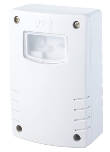 Alkonyatkapcsoló 5A/230V, 50 Hz, 2-200lux, IP44